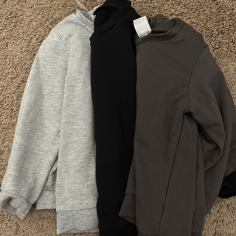 3 Used UNISEX HM sweaters